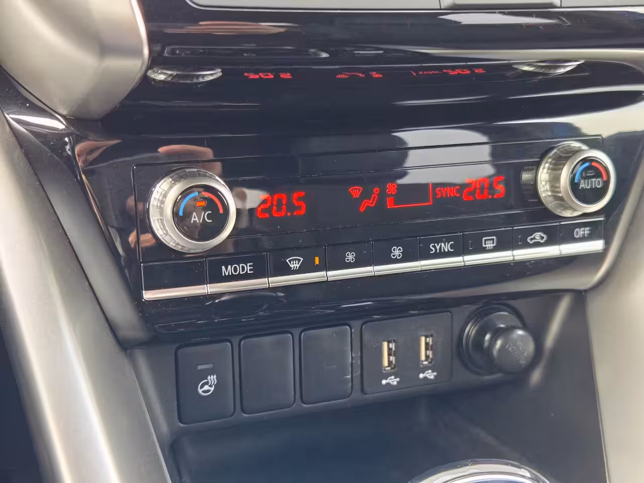 Mitsubishi Eclipse Cross 2.4 PHEV Business Executive Adaptive cruise control / apple carplay& android auto / Stoelv