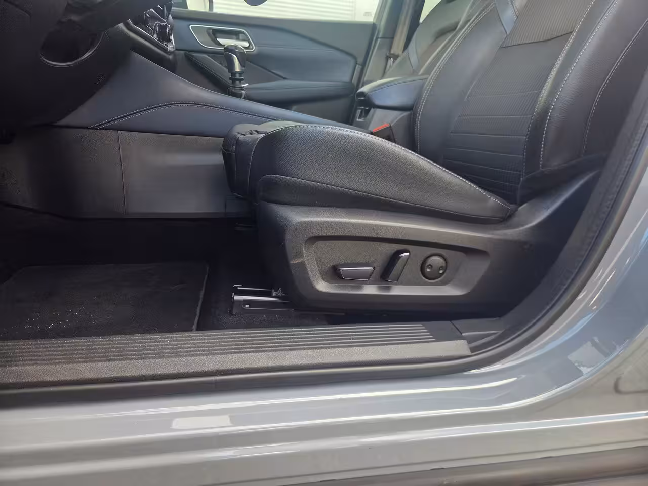Nissan Qashqai 1.3 MHEV Tekna Apple Carplay/Android Auto / Panoramadak / Keyless entry/start / Cruise con