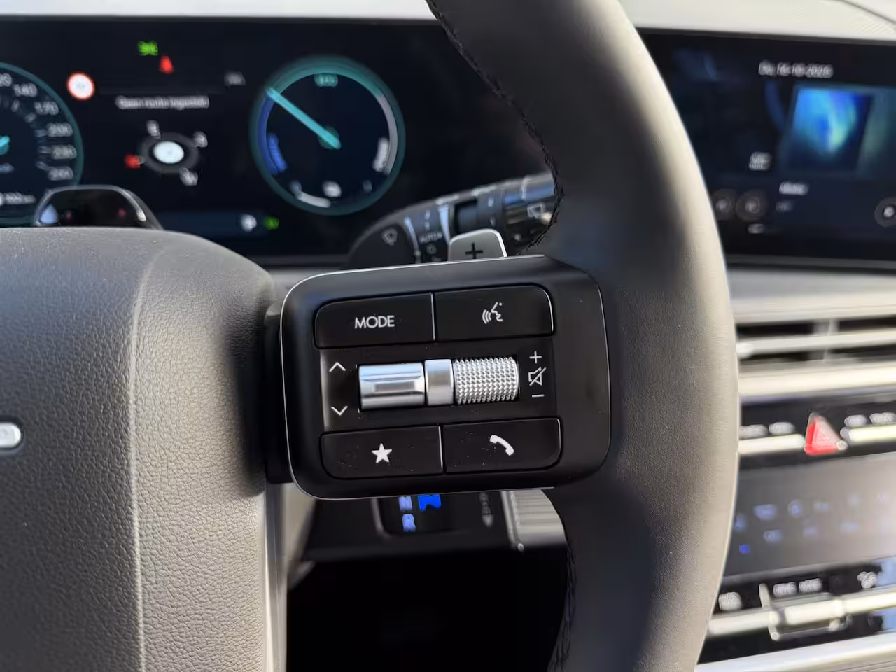 Hyundai Santa Fe 1.6 T-GDI HEV Premium 7p / Nieuw op Voorraad / Ledere Bekleding / 7 Persoons / Vol Uitgeru