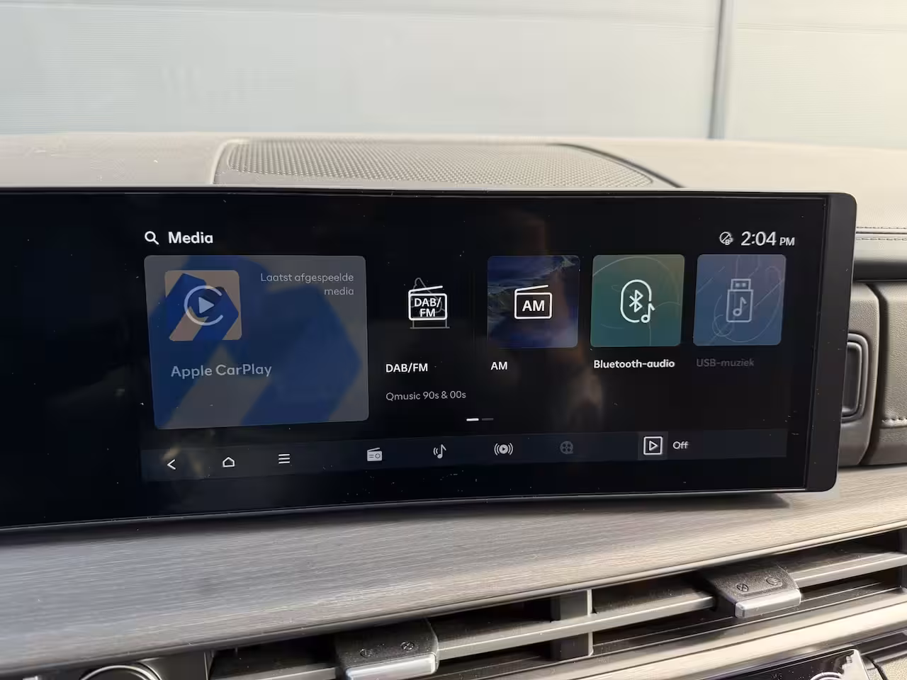 Hyundai Santa Fe 1.6 T-GDI HEV Premium 7p / Nieuw op Voorraad / Ledere Bekleding / 7 Persoons / Vol Uitgeru