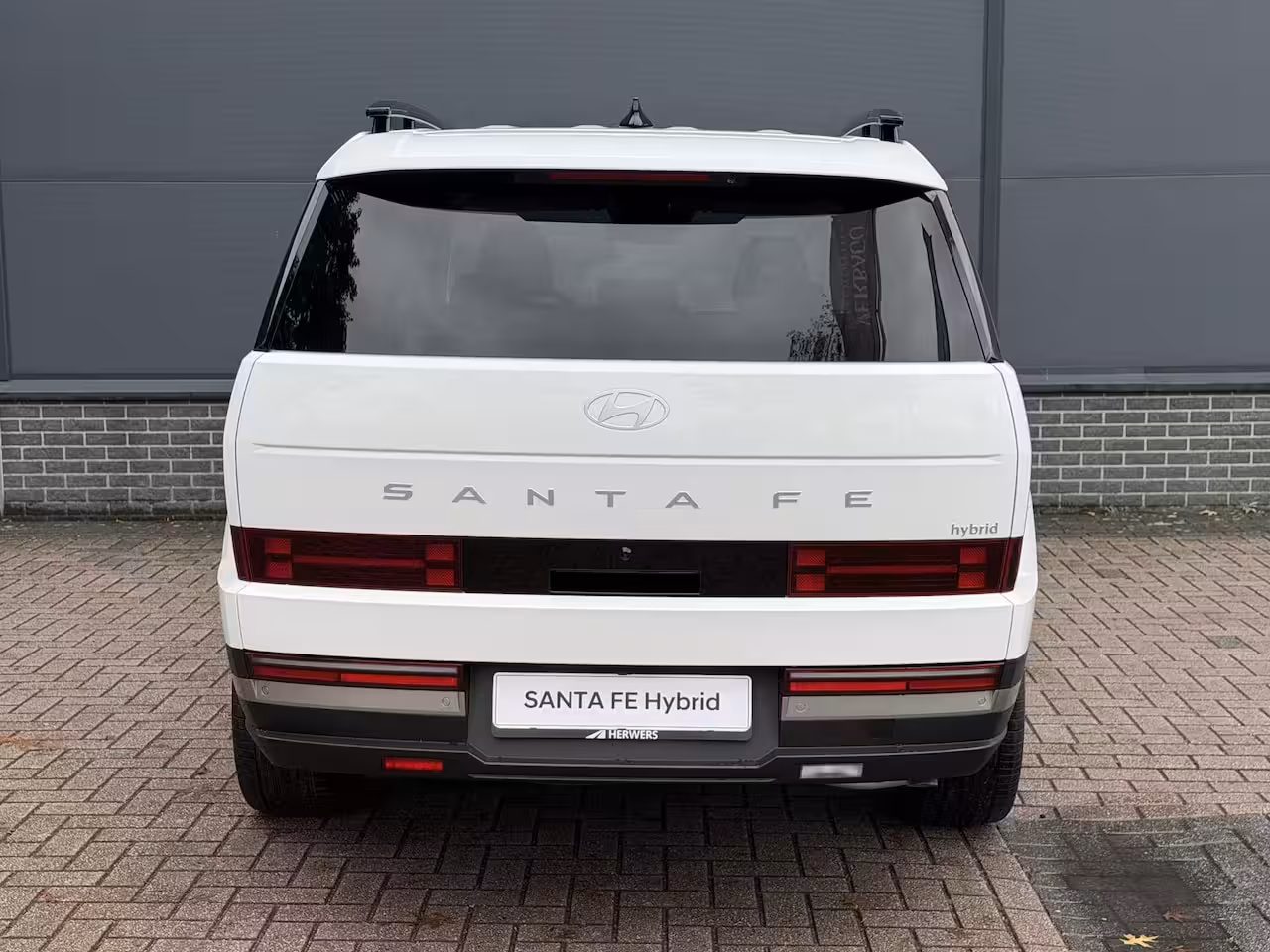 Hyundai Santa Fe 1.6 T-GDI HEV Premium 7p / Nieuw op Voorraad / Ledere Bekleding / 7 Persoons / Vol Uitgeru