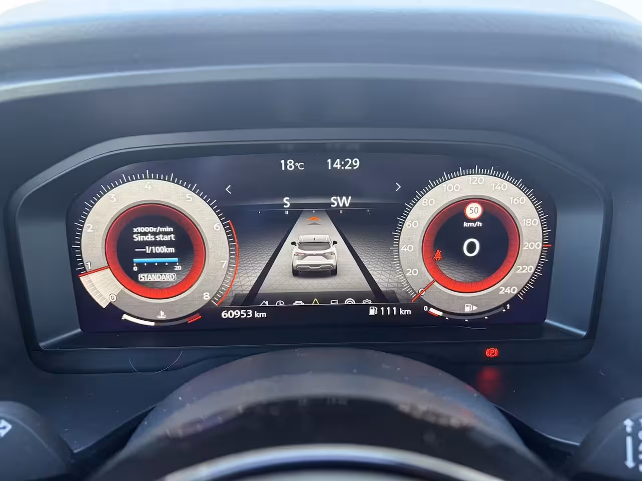 Nissan Qashqai 1.3 MHEV N-Connecta / Trekhaak ( 1400 kg ) / Apple Carplay/Android Auto / Panoramadak /
