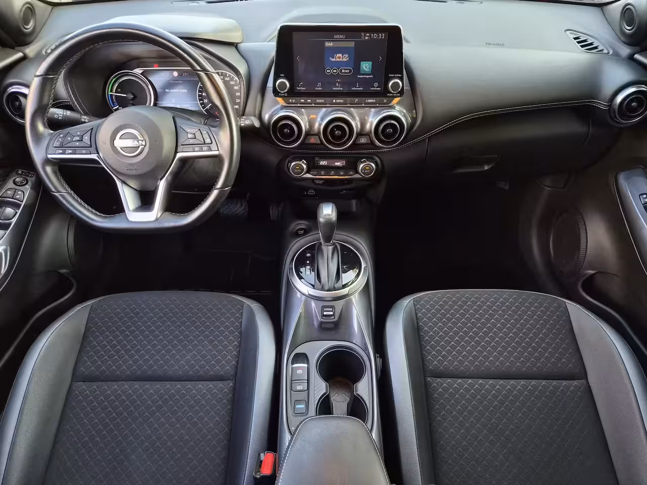 Nissan Juke 1.6 Hybrid N-Connecta / Fabrieksgarantie tot 03-2027 / Dealer onderhouden / Cruise control