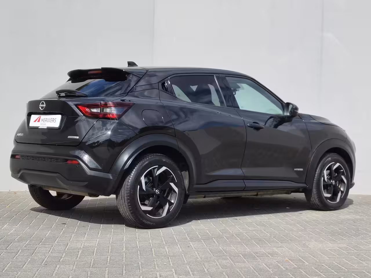 Nissan Juke 1.6 Hybrid N-Connecta / Fabrieksgarantie tot 03-2027 / Dealer onderhouden / Cruise control