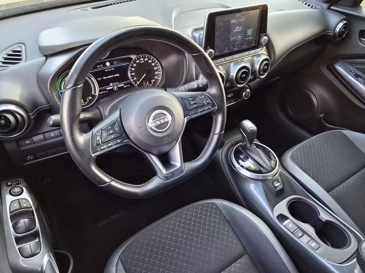 Nissan Juke 1.6 Hybrid N-Connecta / Fabrieksgarantie tot 03-2027 / Dealer onderhouden / Cruise control