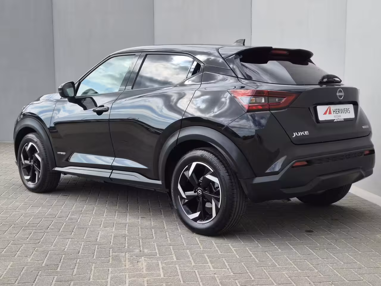 Nissan Juke 1.6 Hybrid N-Connecta / Fabrieksgarantie tot 03-2027 / Dealer onderhouden / Cruise control