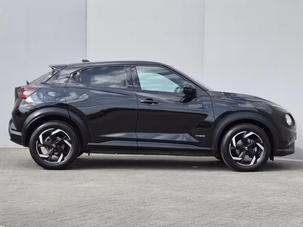 Nissan Juke 1.6 Hybrid N-Connecta / Fabrieksgarantie tot 03-2027 / Dealer onderhouden / Cruise control