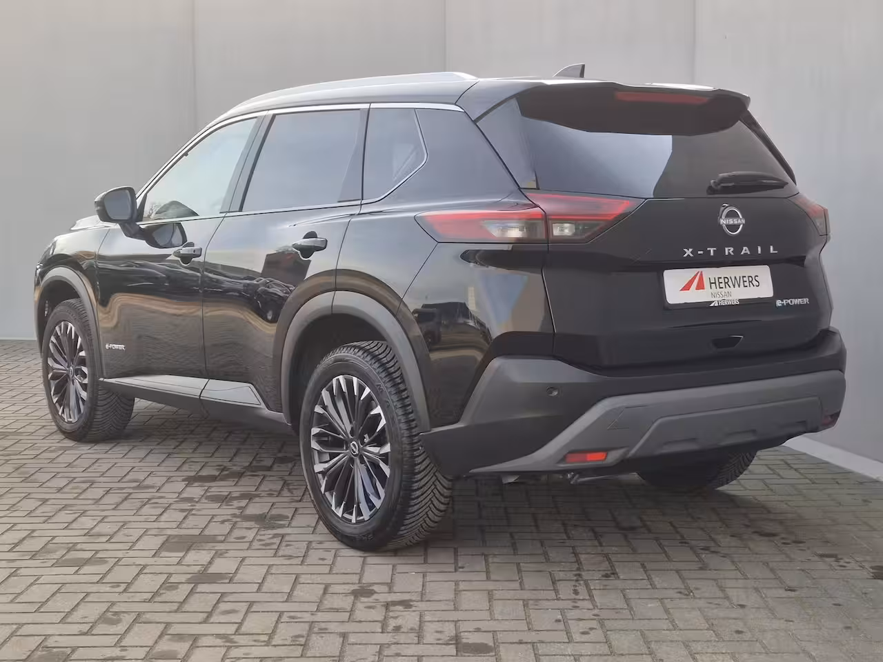Nissan X-Trail 1.5 e-Power Tekna / Fabrieksgarantie tot 05-2028 / Dealer onderhouden / All Season banden