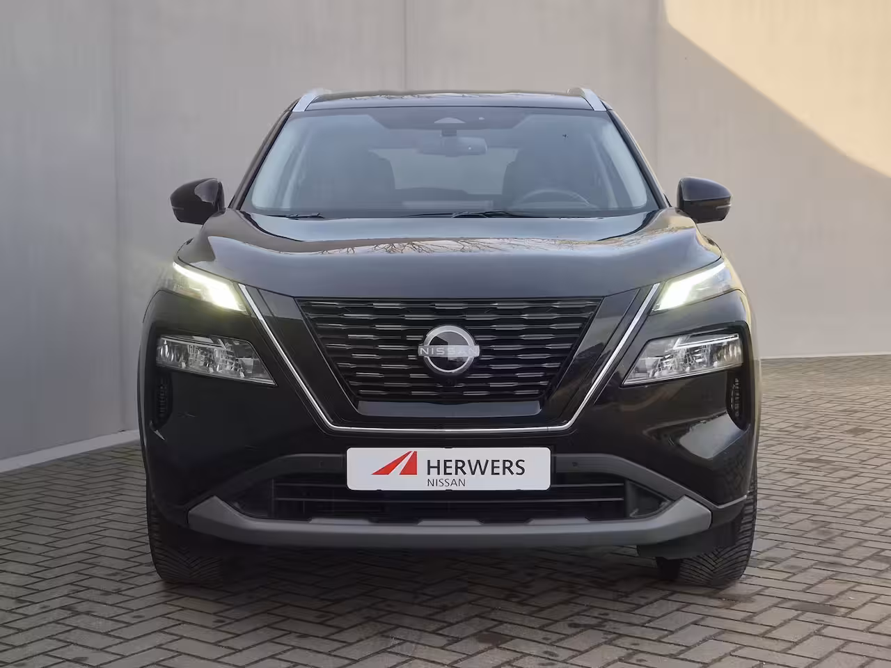 Nissan X-Trail 1.5 e-Power Tekna / Fabrieksgarantie tot 05-2028 / Dealer onderhouden / All Season banden