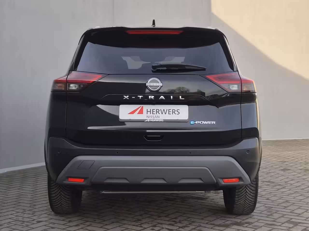 Nissan X-Trail 1.5 e-Power Tekna / Fabrieksgarantie tot 05-2028 / Dealer onderhouden / All Season banden