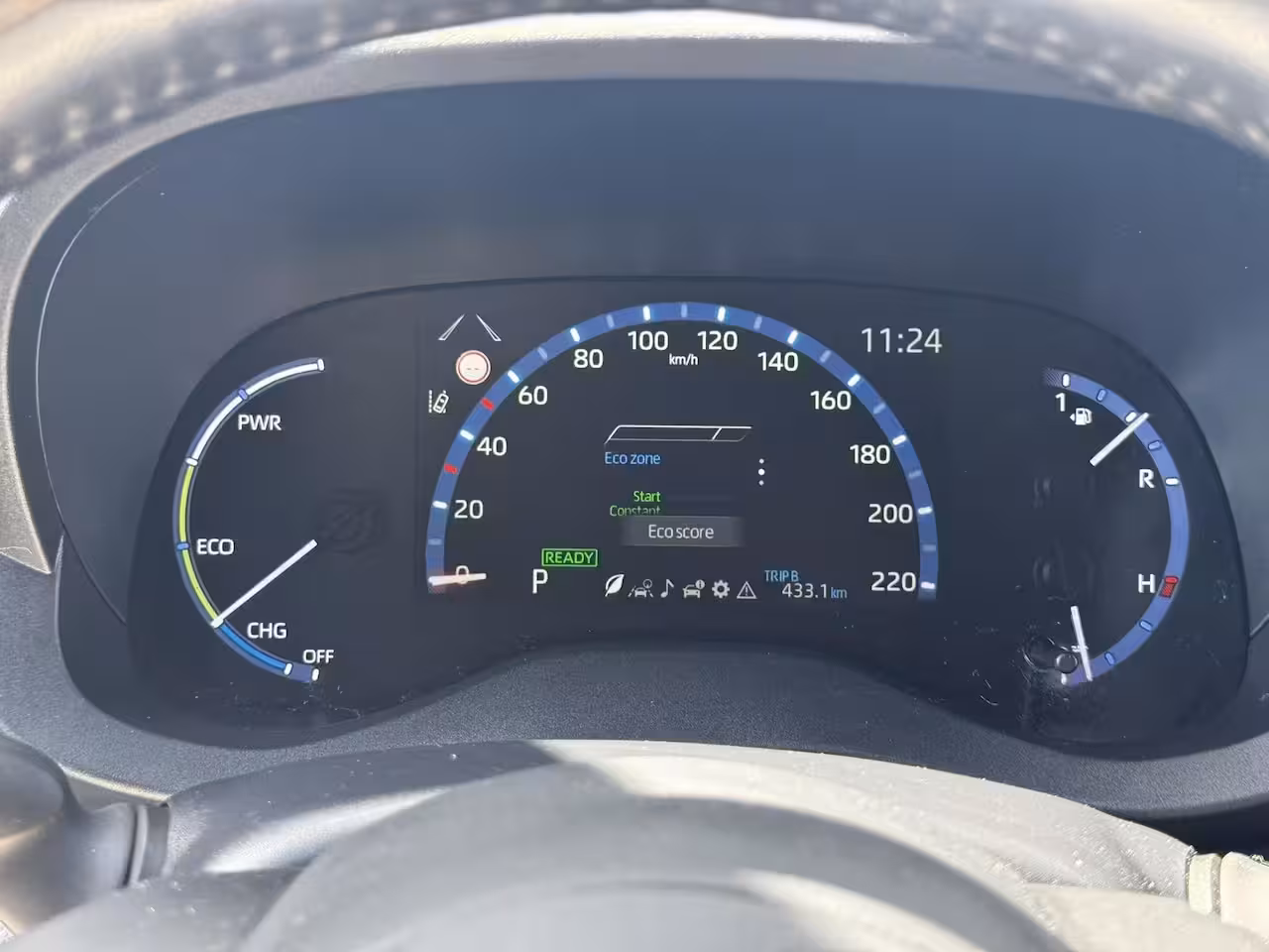 Toyota Yaris Cross 1.5 Hybrid Dynamic / Trekhaak / Navigatie / Apple Carplay / Achteruitrijcamera / Stuur-, S