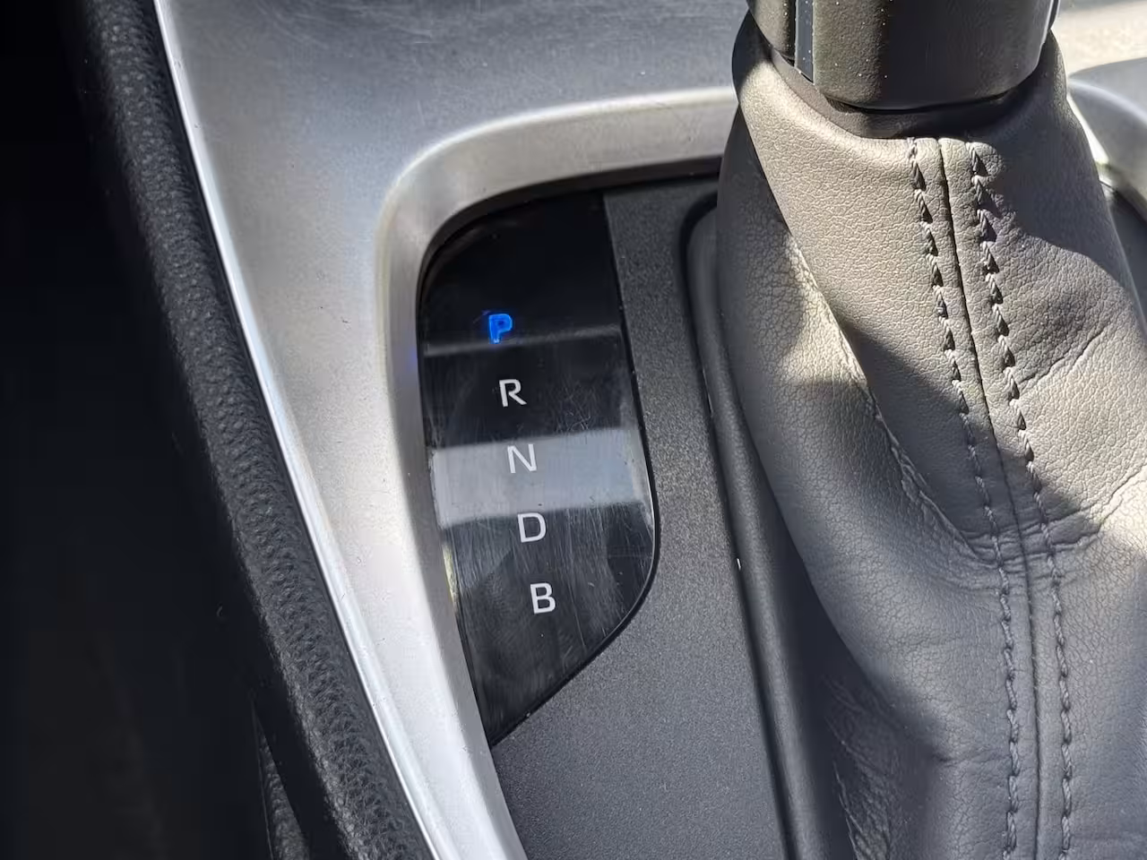 Toyota Yaris Cross 1.5 Hybrid Dynamic / Trekhaak / Navigatie / Apple Carplay / Achteruitrijcamera / Stuur-, S
