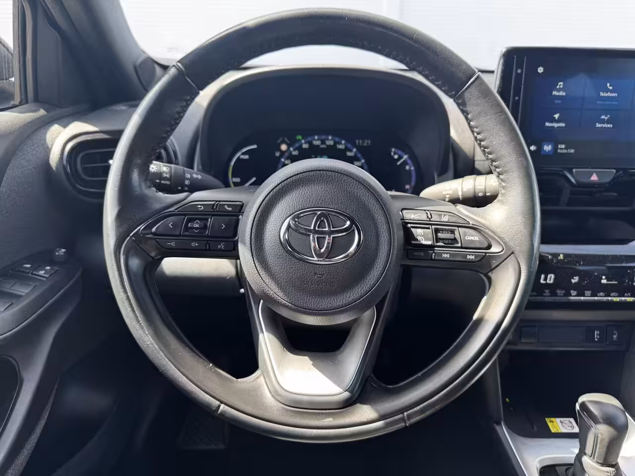 Toyota Yaris Cross 1.5 Hybrid Dynamic / Trekhaak / Navigatie / Apple Carplay / Achteruitrijcamera / Stuur-, S