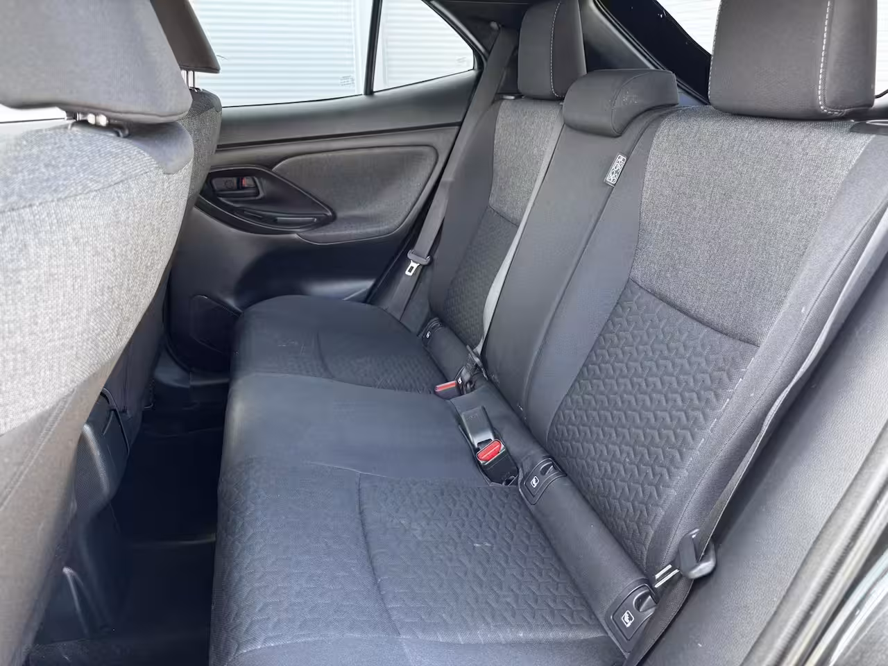 Toyota Yaris Cross 1.5 Hybrid Dynamic / Trekhaak / Navigatie / Apple Carplay / Achteruitrijcamera / Stuur-, S