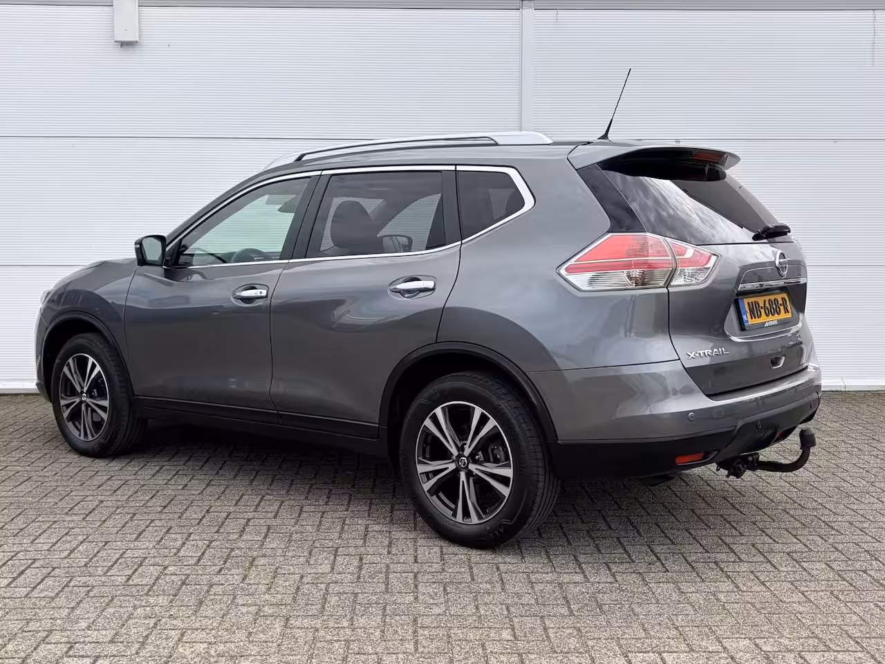 Nissan X-Trail 1.6 DIG-T N-Connecta / Trekhaak ( 1800 kg ) / Airco (automatisch) / Cruise control /