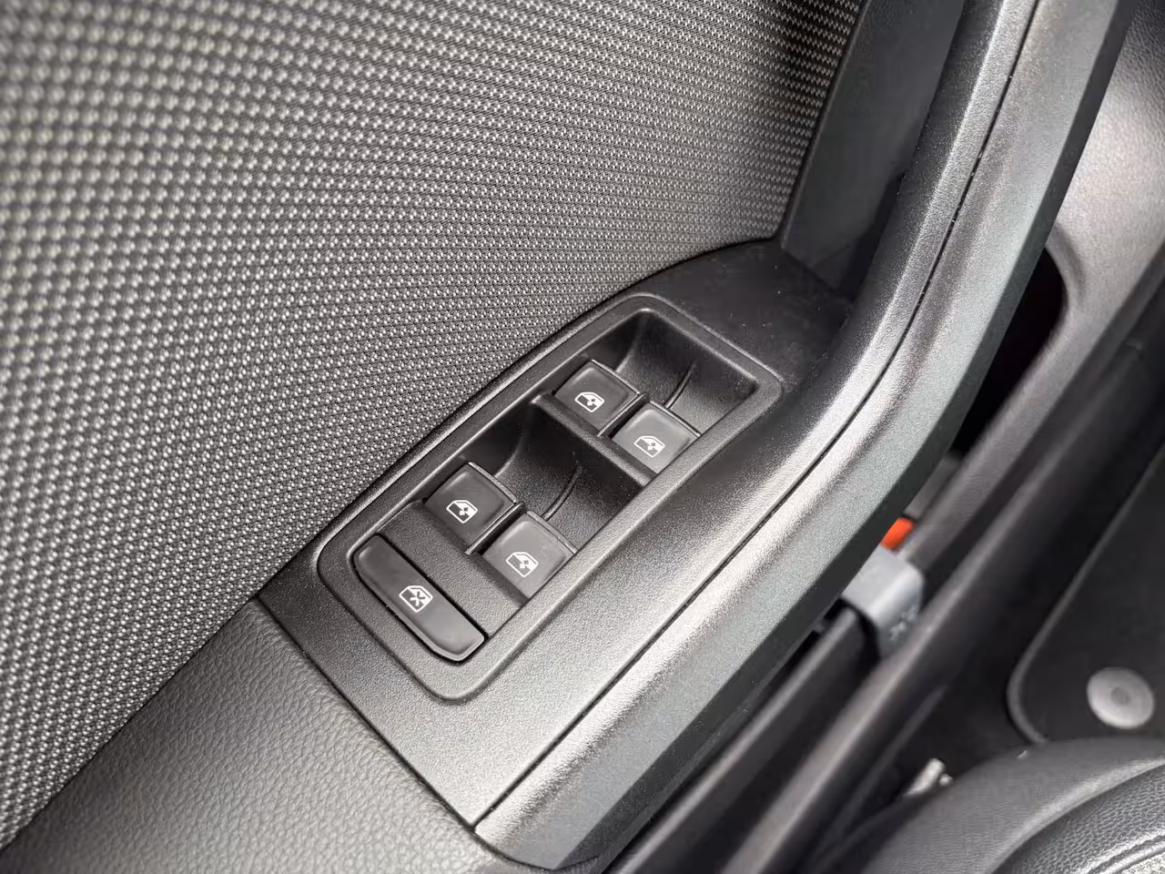 Seat Ateca 1.5 TSI Xcellence Business Intense / Trekhaak ( 1600 kg ) / Apple Carplay/Android Auto / N