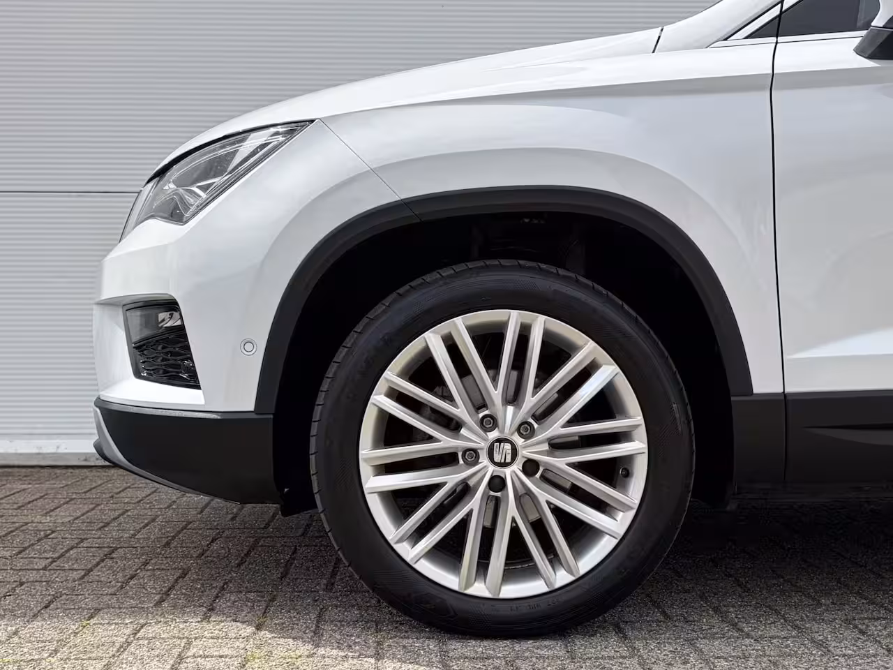 Seat Ateca 1.5 TSI Xcellence Business Intense / Trekhaak ( 1600 kg ) / Apple Carplay/Android Auto / N