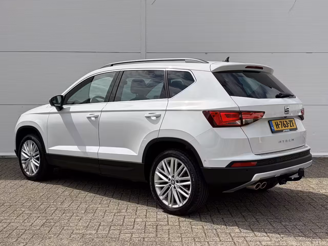 Seat Ateca 1.5 TSI Xcellence Business Intense / Trekhaak ( 1600 kg ) / Apple Carplay/Android Auto / N