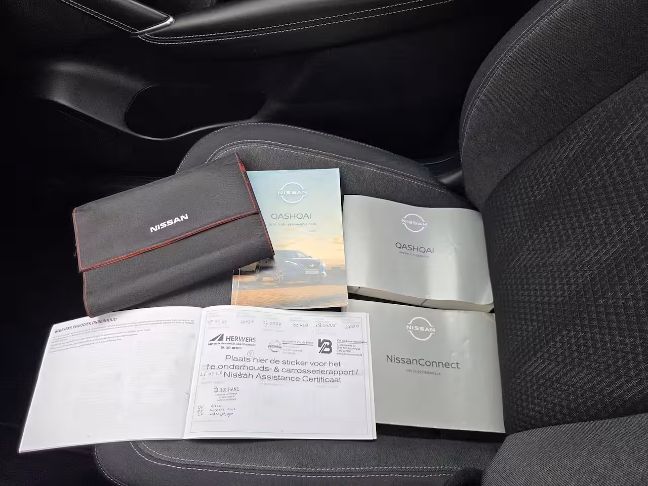 Nissan Qashqai 1.3 MHEV Xtronic N-Style / Trekhaak (1800KG Trekgewicht) / Navigatie / Android Auto/Apple