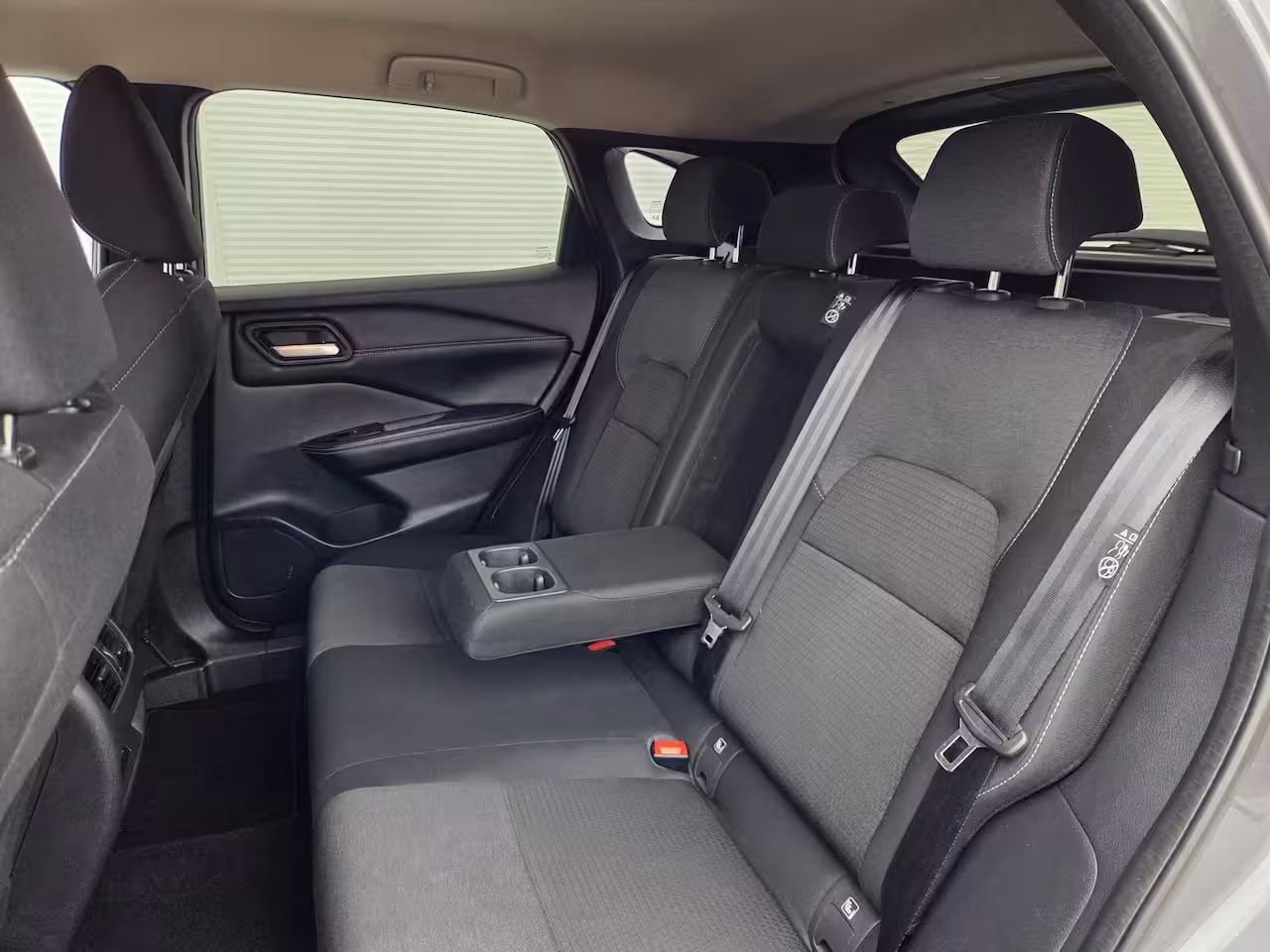 Nissan Qashqai 1.3 MHEV Xtronic N-Style / Trekhaak (1800KG Trekgewicht) / Navigatie / Android Auto/Apple