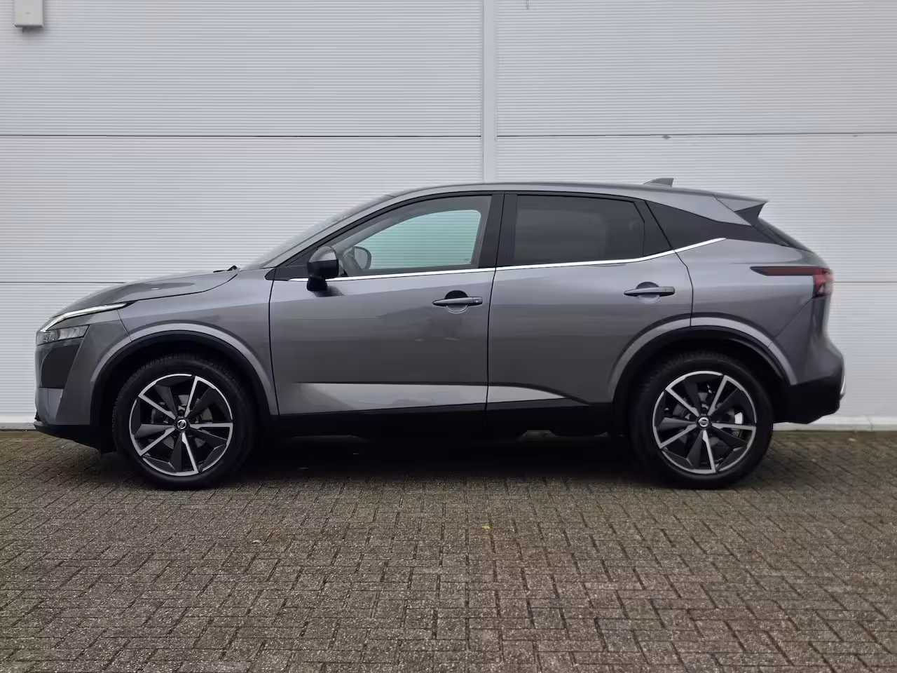 Nissan Qashqai 1.3 MHEV Xtronic N-Style / Trekhaak (1800KG Trekgewicht) / Navigatie / Android Auto/Apple