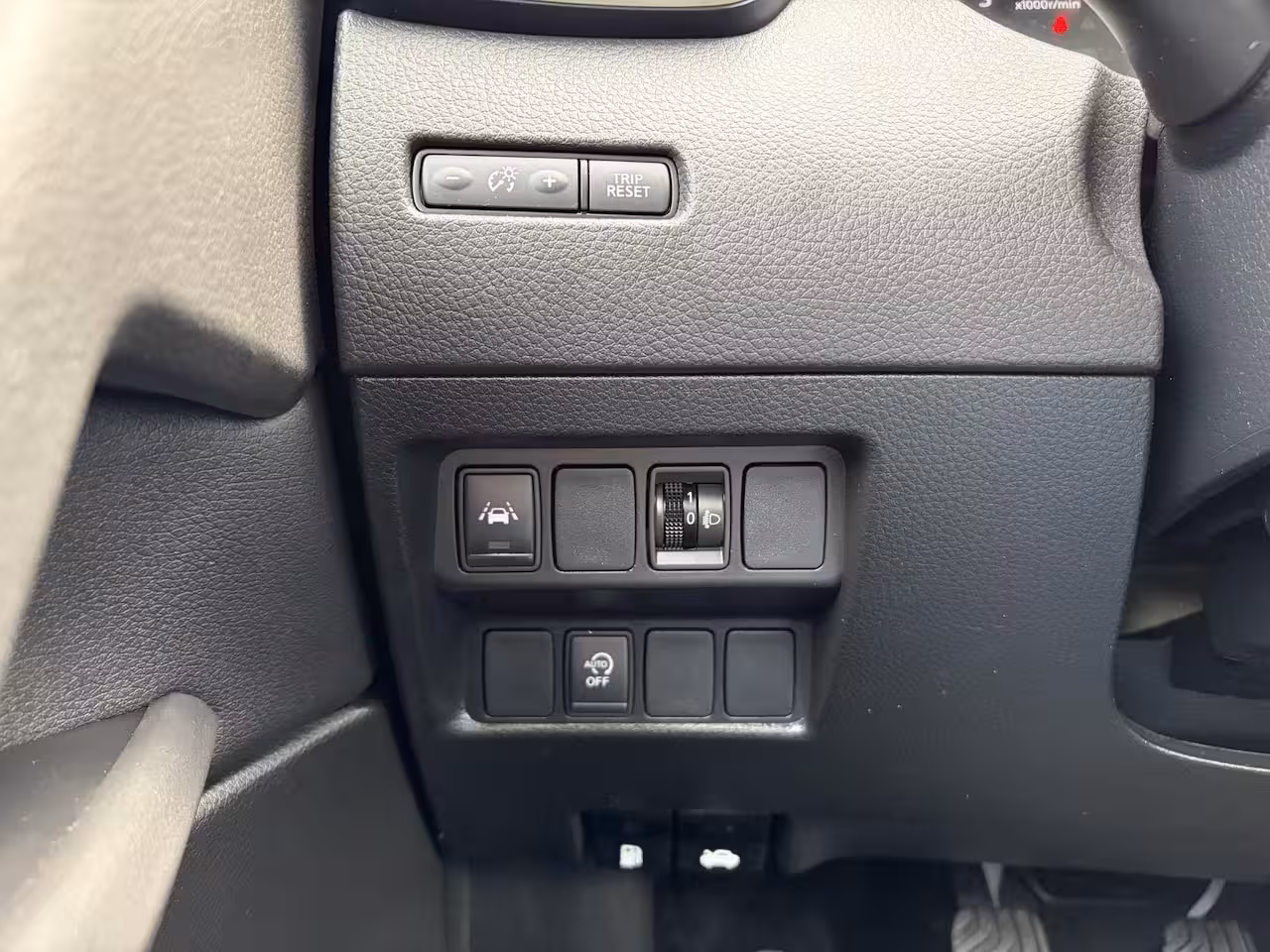 Nissan Qashqai 1.3 DIG-T Design Edition / Trekhaak ( 1300 kg ) / Apple Carplay/Android Auto / Airco (auto