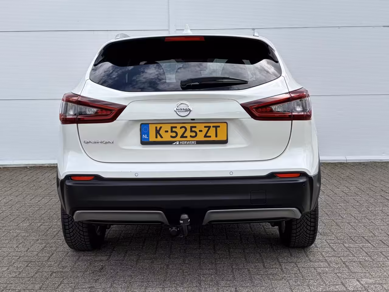 Nissan Qashqai 1.3 DIG-T Design Edition / Trekhaak ( 1300 kg ) / Apple Carplay/Android Auto / Airco (auto