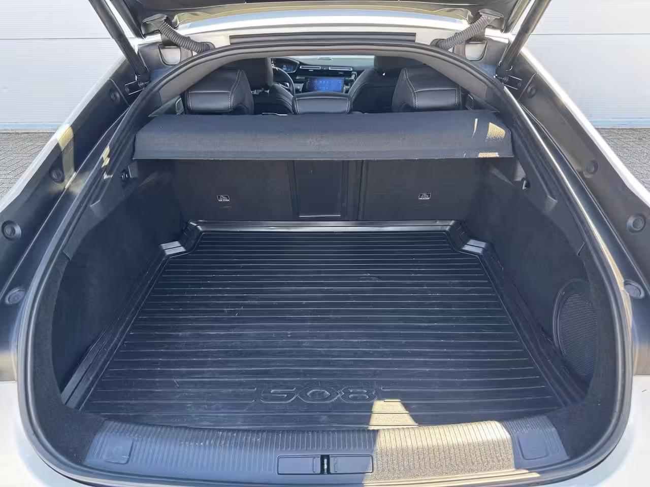 Peugeot 508 1.6 HYbrid GT / Panoramadak / Adaptief Cruise Control / Elektrische Voorstoelen Met Massag