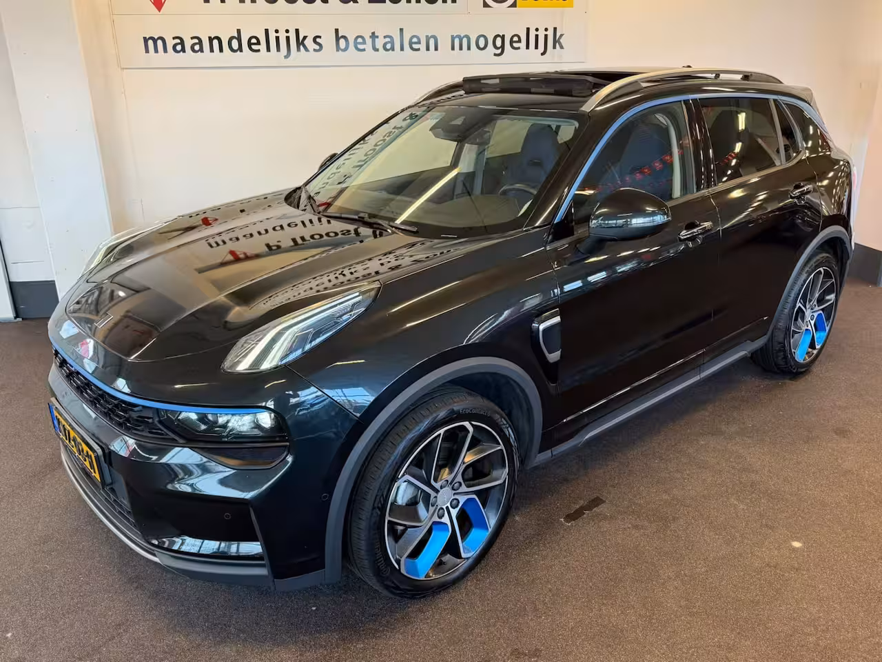 Lynk & Co 01 1.5 | 360 Camera | Navigatie | Apple carplay | Memory seats | Sfeerverlichting | Adaptieve