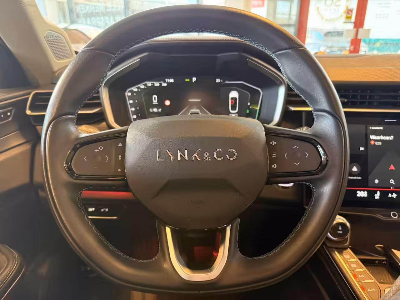 Lynk & Co 01 1.5 | 360 Camera | Navigatie | Apple carplay | Memory seats | Sfeerverlichting | Adaptieve