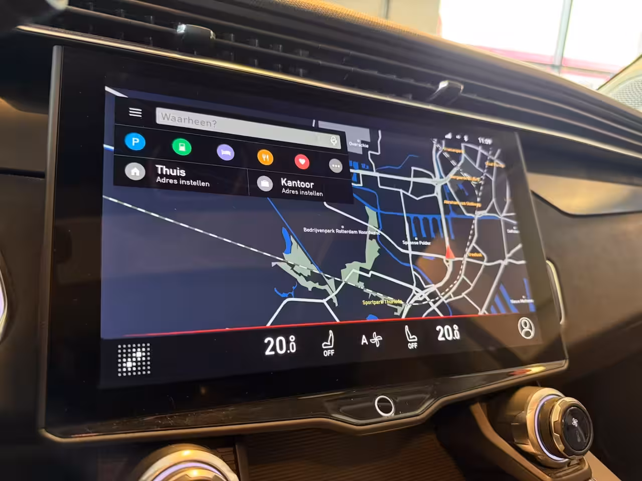 Lynk & Co 01 1.5 | 360 Camera | Navigatie | Apple carplay | Memory seats | Sfeerverlichting | Adaptieve