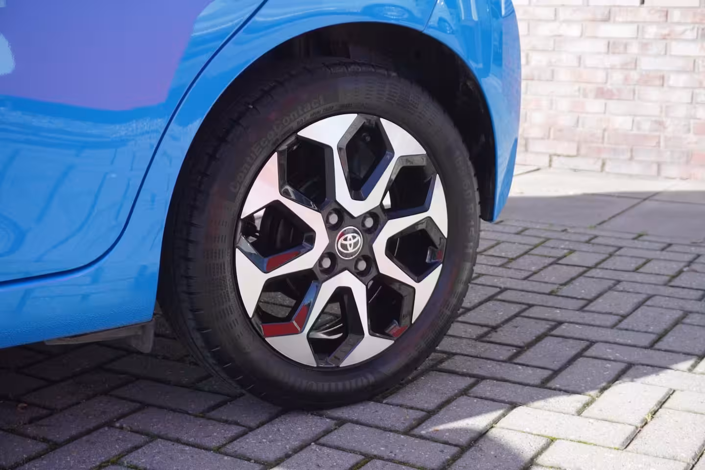 Toyota Aygo 1.0 VVT-i x-joy / Carplay / Camera