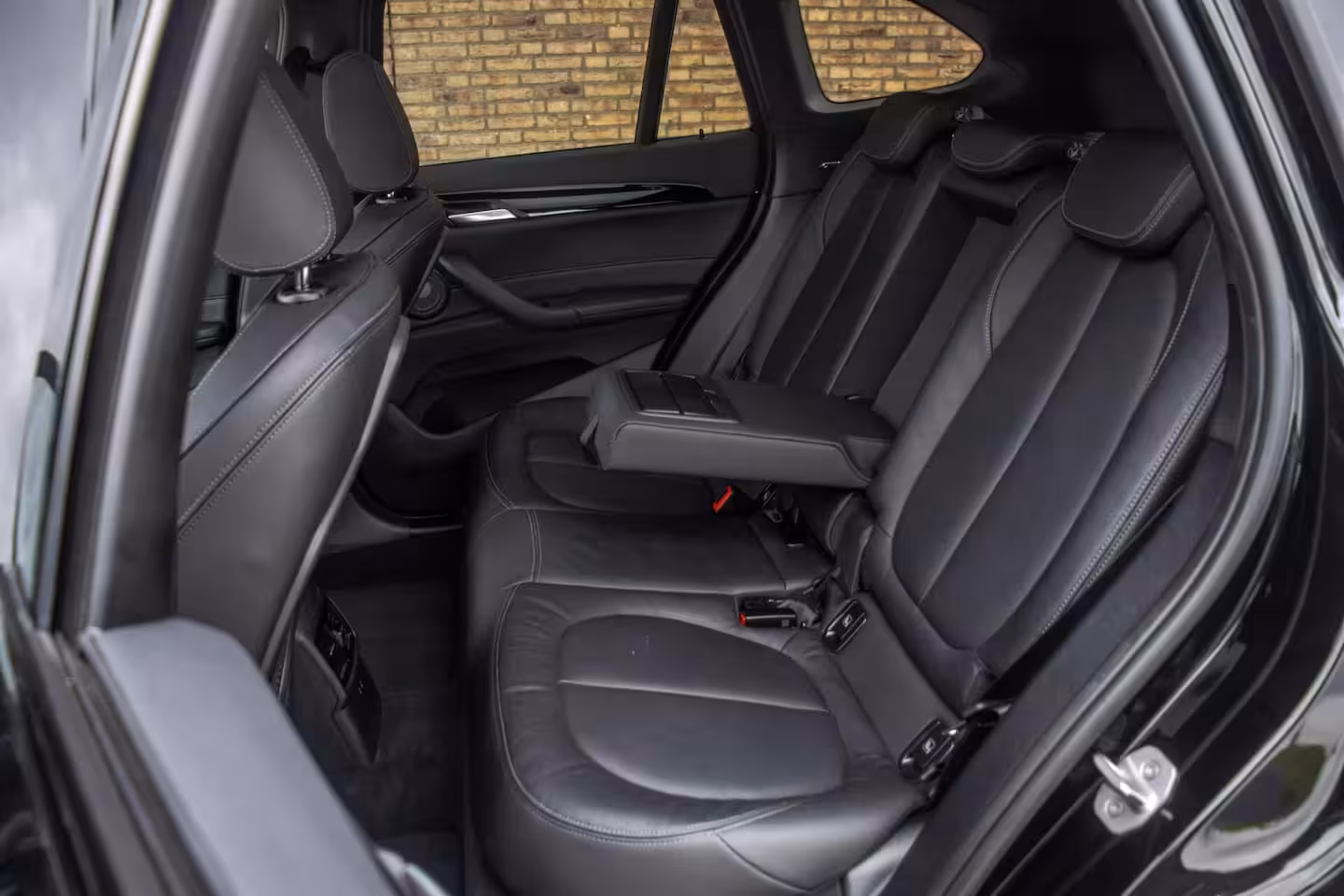 BMW X1 xDrive25e M-Sport, Pano, Leder, Trekhaak, Ambient, H&K