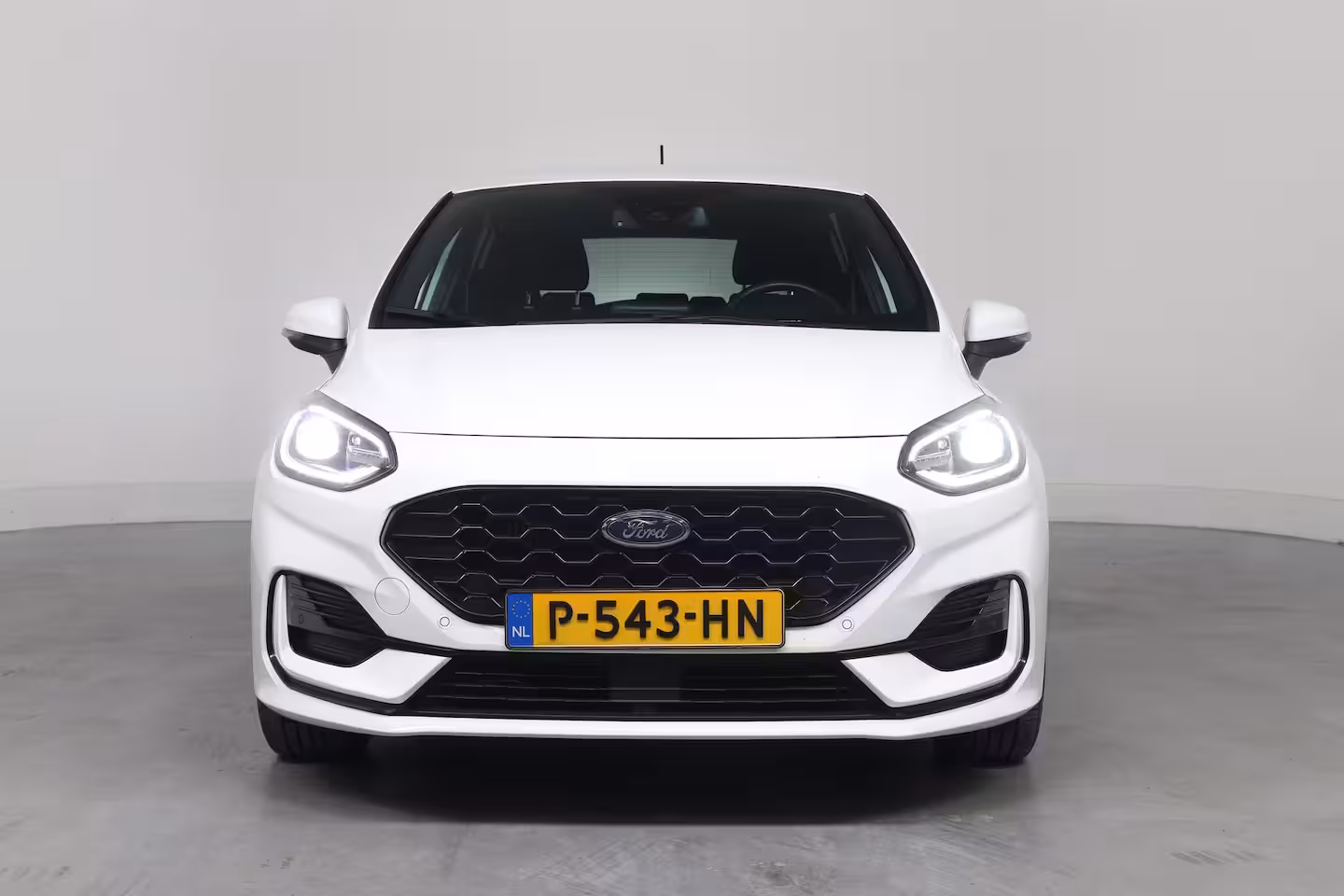 Ford Fiesta 1.0 EcoBoost Hybrid ST-Line X | Dealer Onderhouden | LED | Winterpack | B&O | Camera | Cli