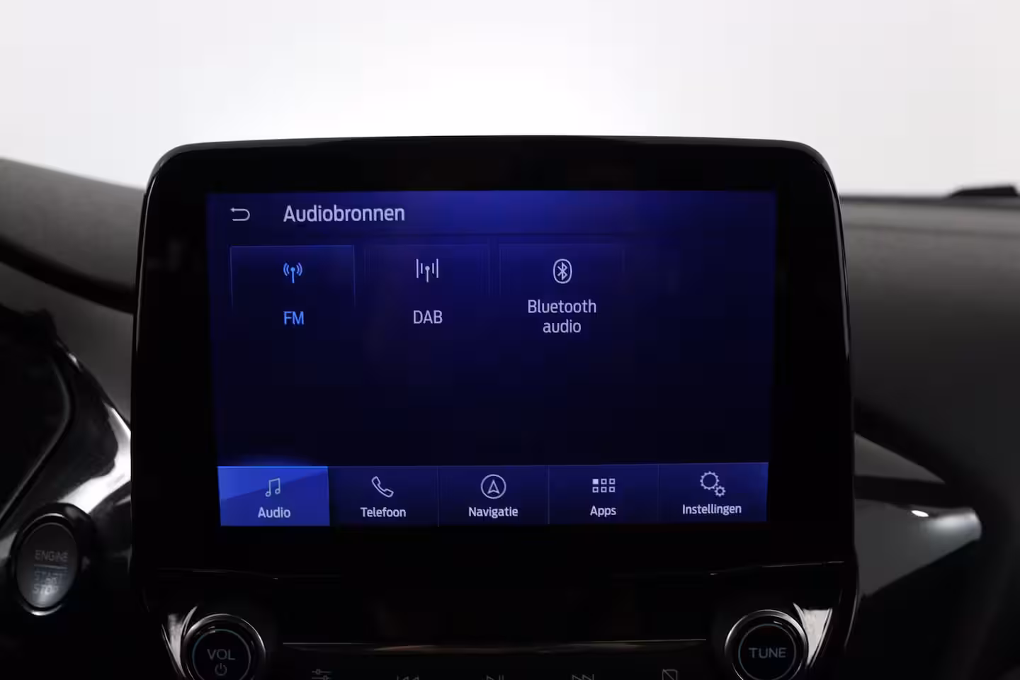 Ford Fiesta 1.0 EcoBoost Hybrid ST-Line X | Dealer Onderhouden | LED | Winterpack | B&O | Camera | Cli