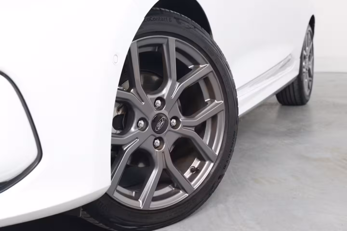 Ford Fiesta 1.0 EcoBoost Hybrid ST-Line X | Dealer Onderhouden | LED | Winterpack | B&O | Camera | Cli