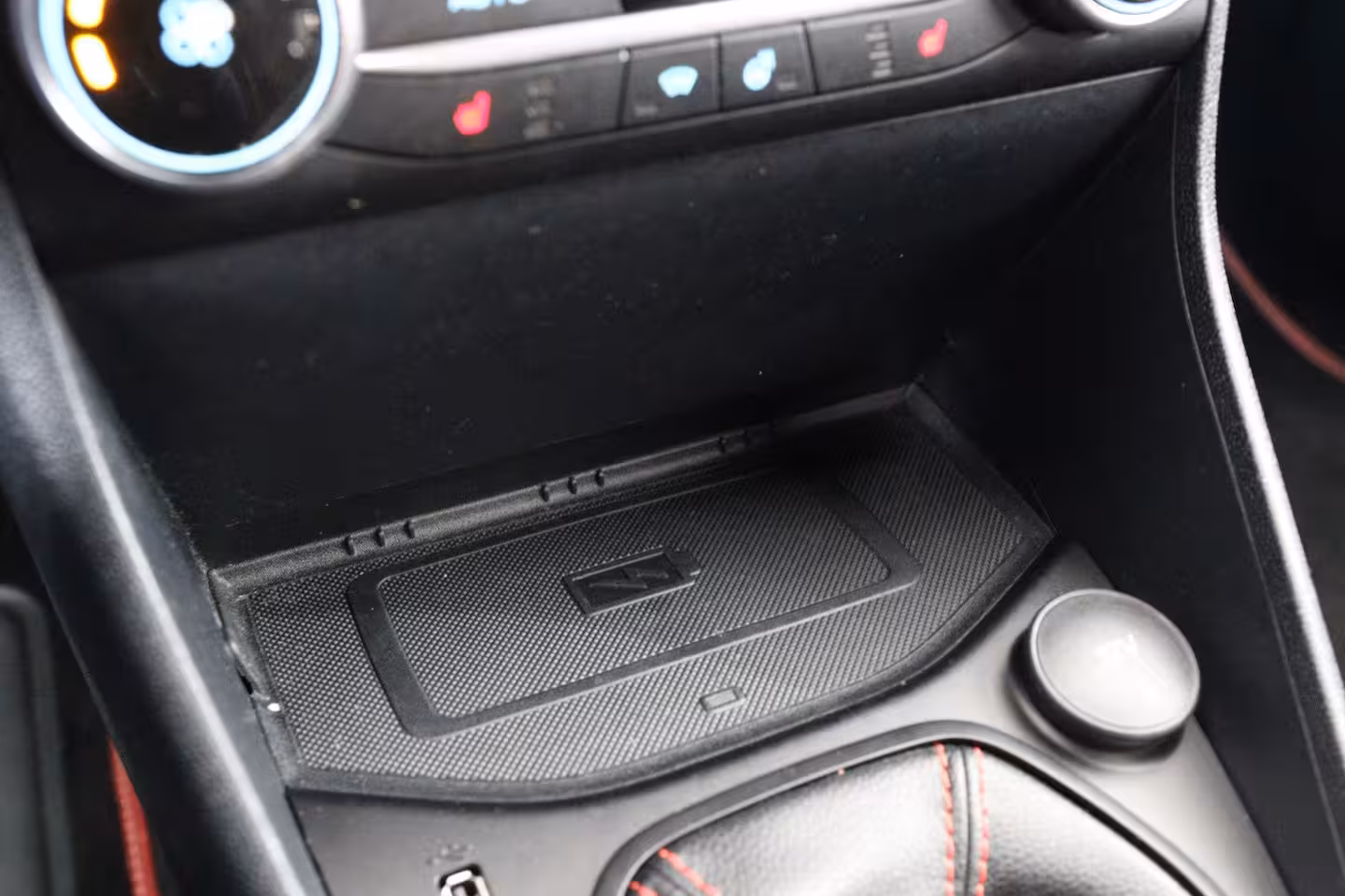 Ford Fiesta 1.0 EcoBoost Hybrid ST-Line X | Dealer Onderhouden | LED | Winterpack | B&O | Camera | Cli