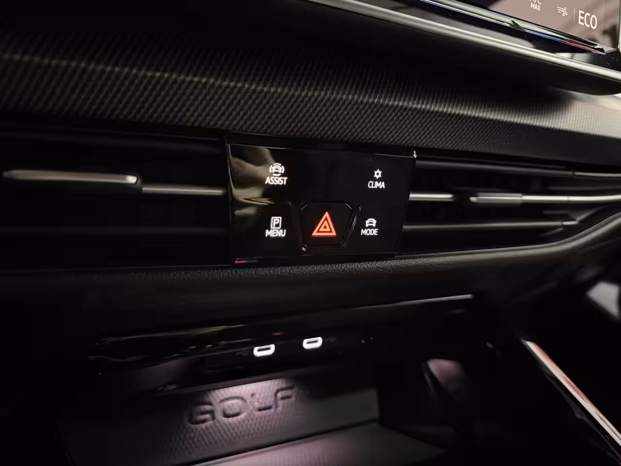 Volkswagen Golf 1.5 eHybrid GTE - CarPlay / HUD / Lane Assist