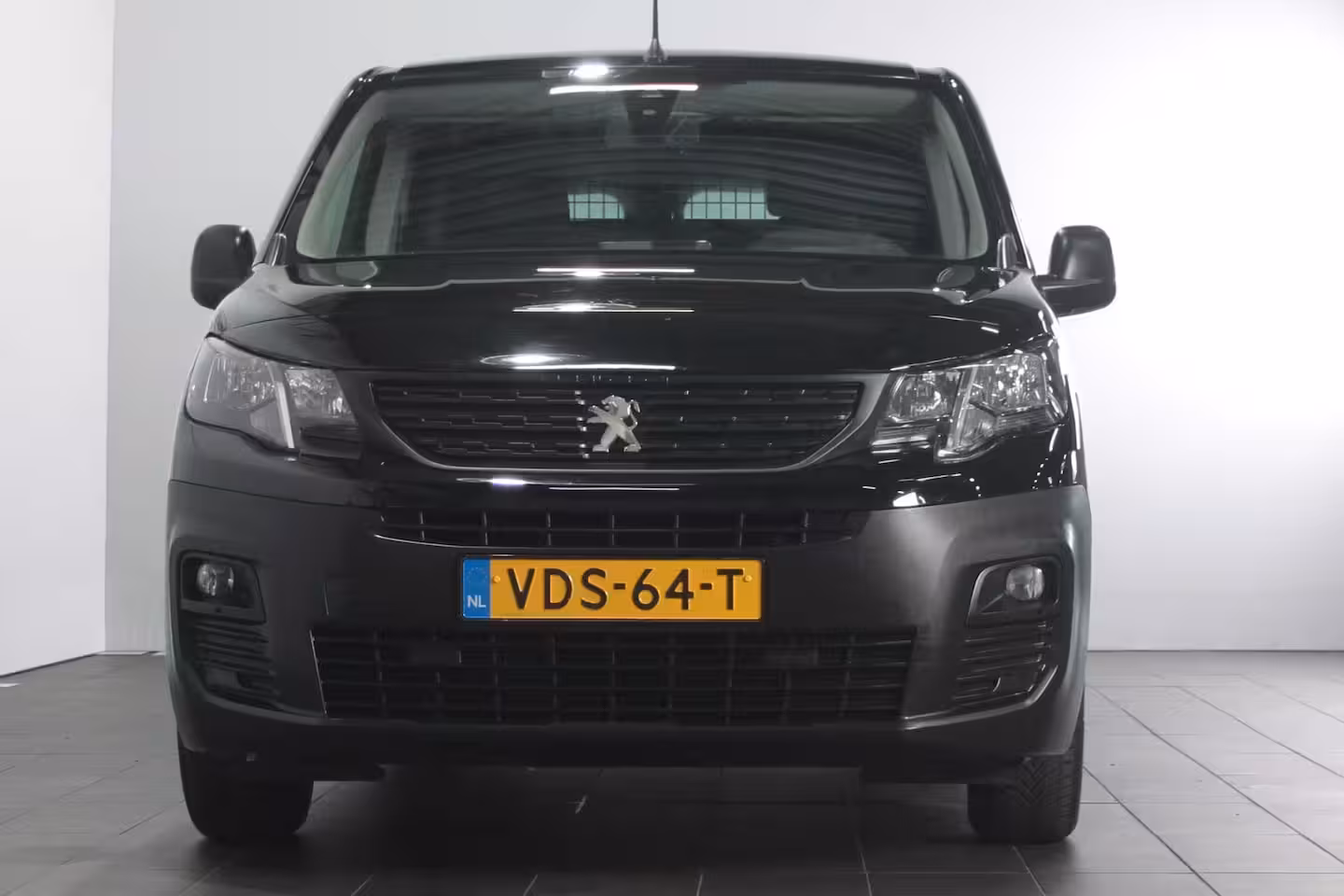 Peugeot Partner 1.5 BlueHDI Premium - CarPlay / Cruise / Airco