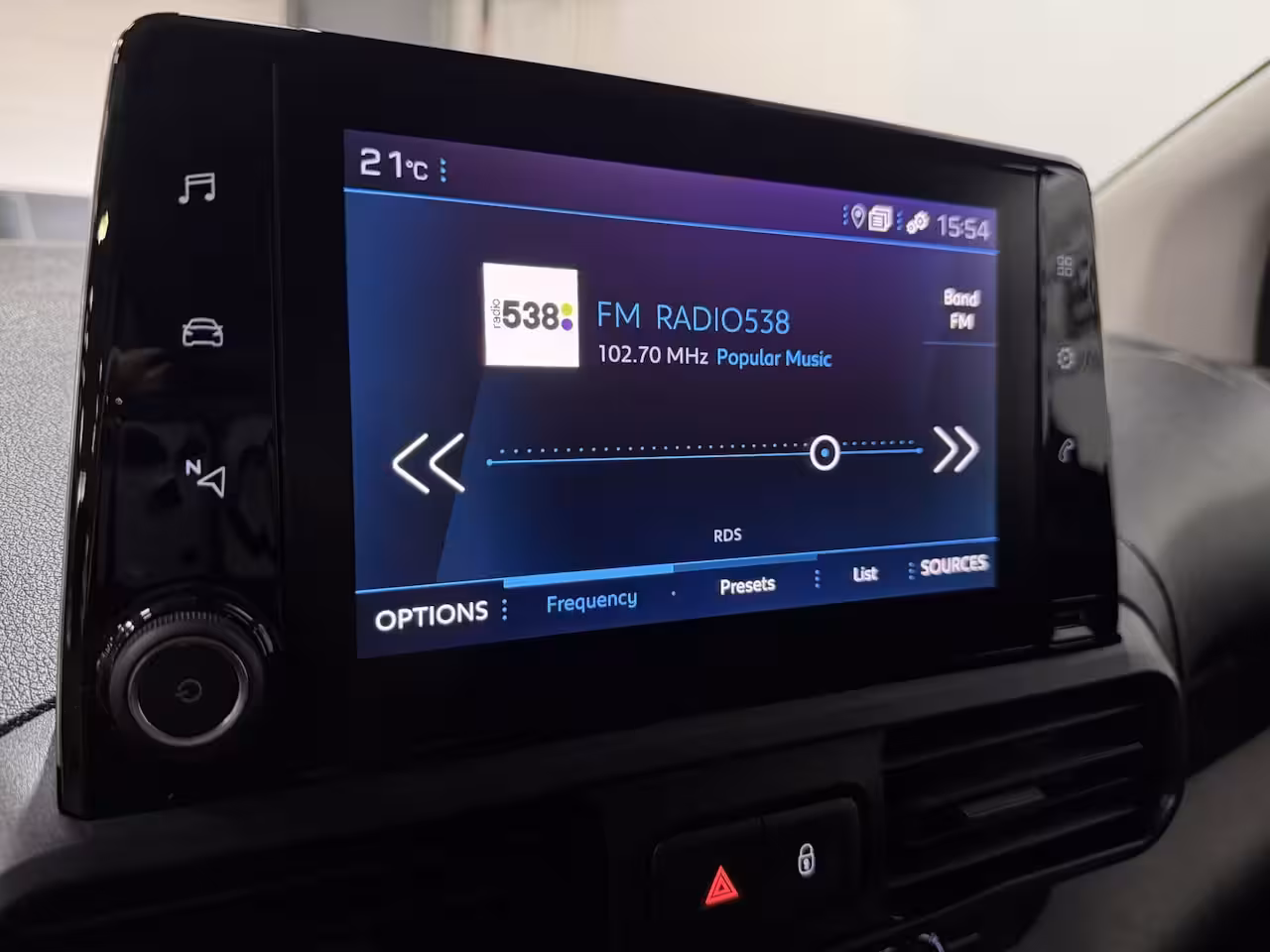 Peugeot Partner 1.5 BlueHDI Premium - CarPlay / Cruise / Airco