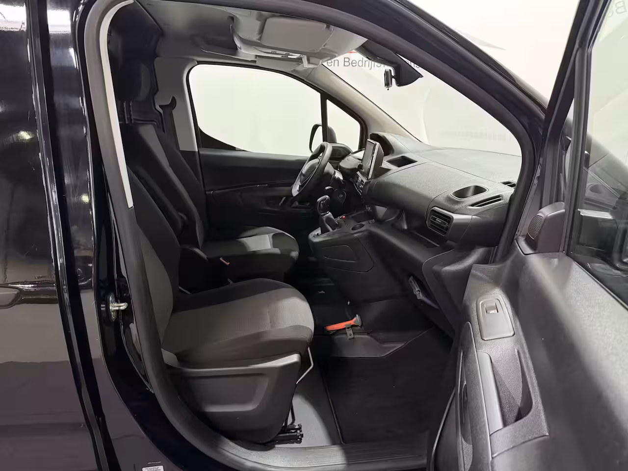 Peugeot Partner 1.5 BlueHDI Premium - CarPlay / Cruise / Airco
