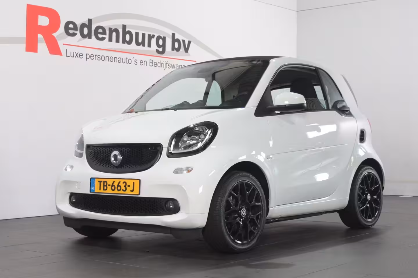 Smart Fortwo 1.0 Turbo Passion - Automaat - Airco / Bluetooth