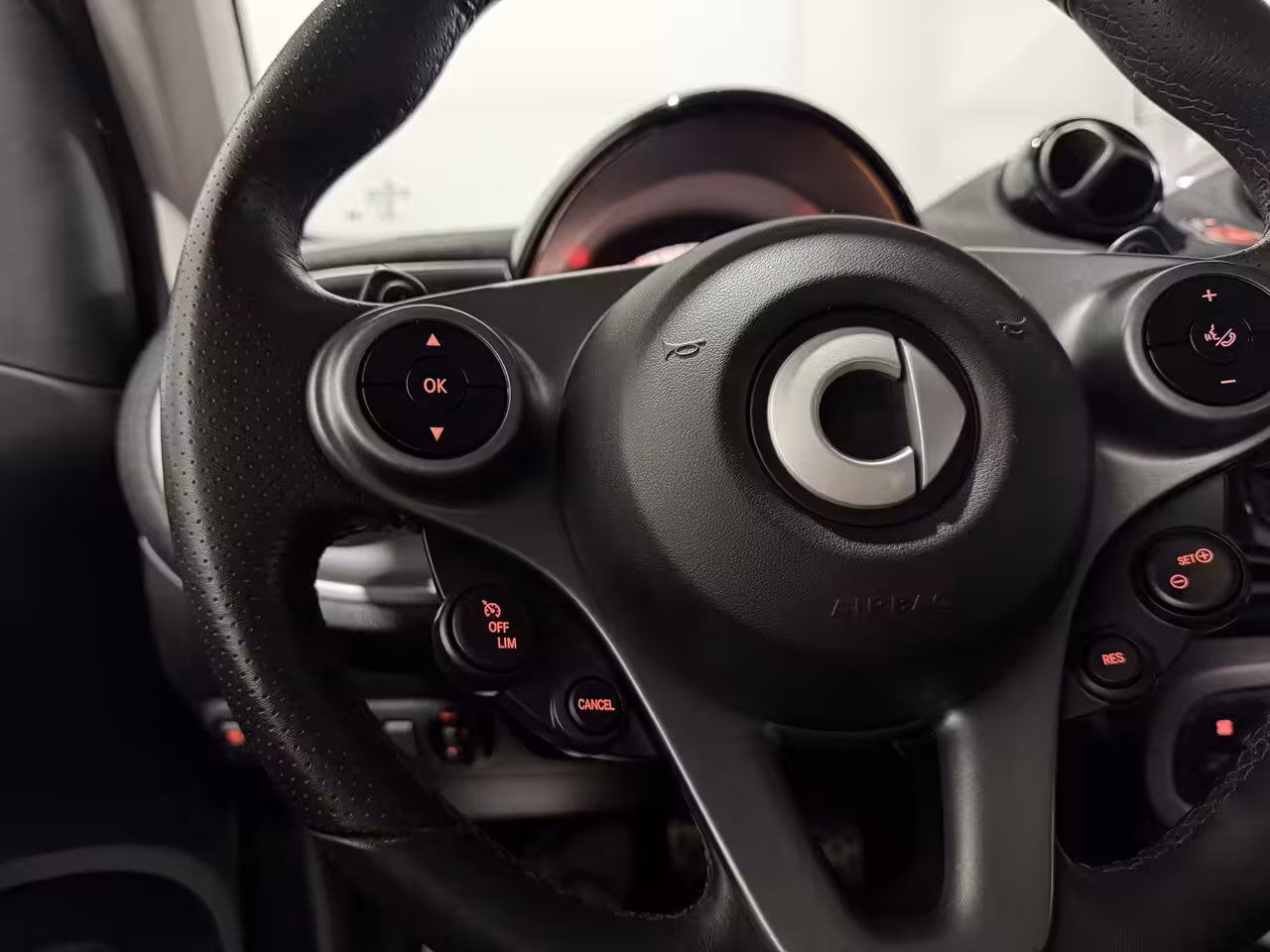 Smart Fortwo 1.0 Turbo Passion - Automaat - Airco / Bluetooth