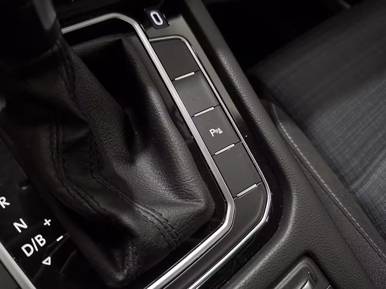 Volkswagen Passat Variant 1.4 TSI PHEV GTE Business - Carplay / Camera / Stoelverw
