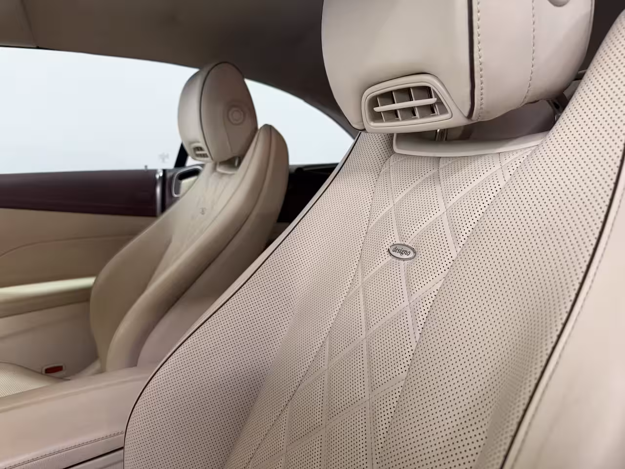 Mercedes-Benz E-klasse Cabrio 300 Premium Plus - AMG line - Burmester - Designo