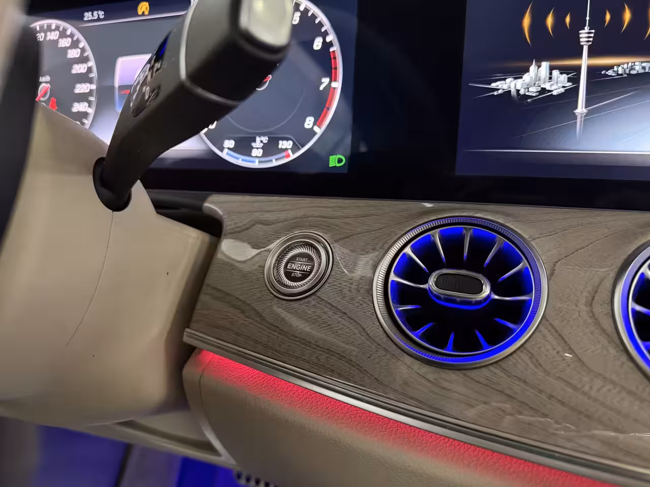 Mercedes-Benz E-klasse Cabrio 300 Premium Plus - AMG line - Burmester - Designo