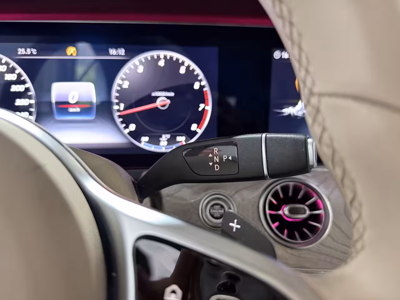Mercedes-Benz E-klasse Cabrio 300 Premium Plus - AMG line - Burmester - Designo