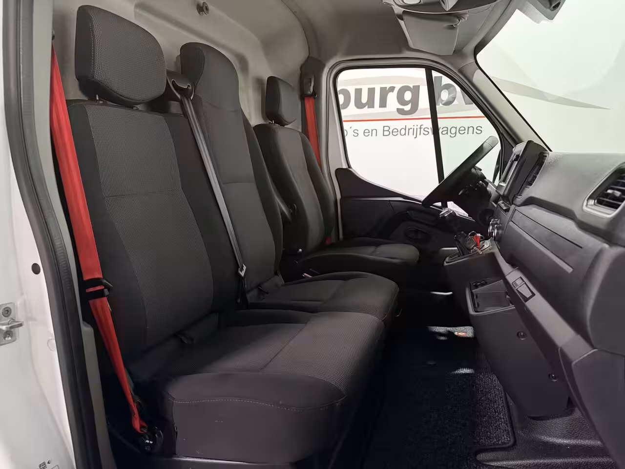 Renault Master T33 2.3 dCi 150 L2H2 Energy Comfort - Navi / Camera / Trekhaak