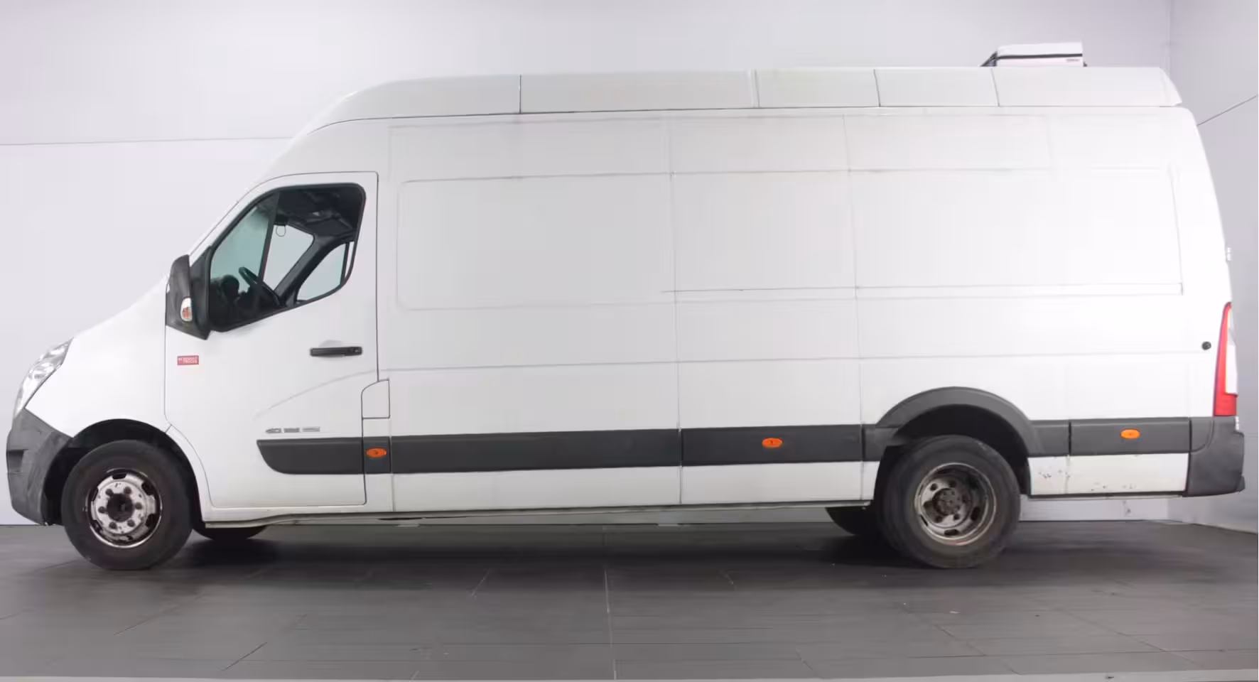 Renault Master T35 2.3 dCi L4H3 - Dubbel lucht - Koel wagen