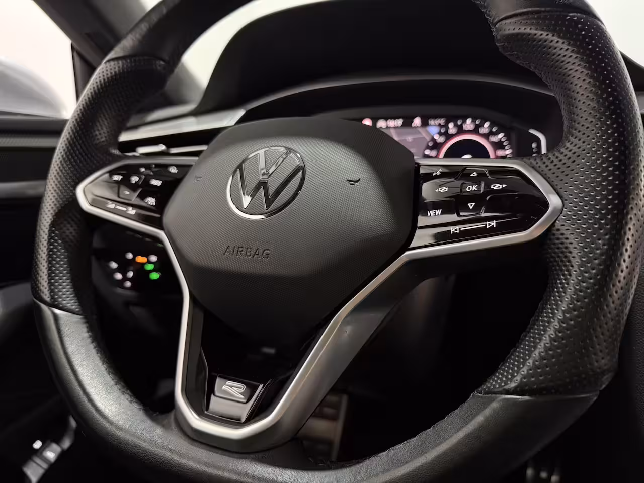 Volkswagen Arteon Shooting Brake 1.4 TSI eHybrid R-Line Business+ - Pano / Carplay / ErgoComfort